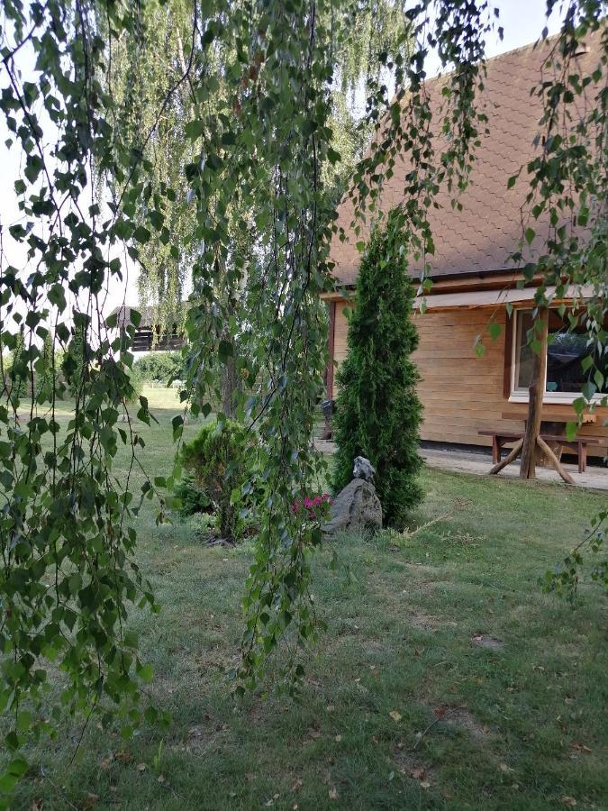 Usadba Kupalinka Hotel Ostrovo Екстериор снимка