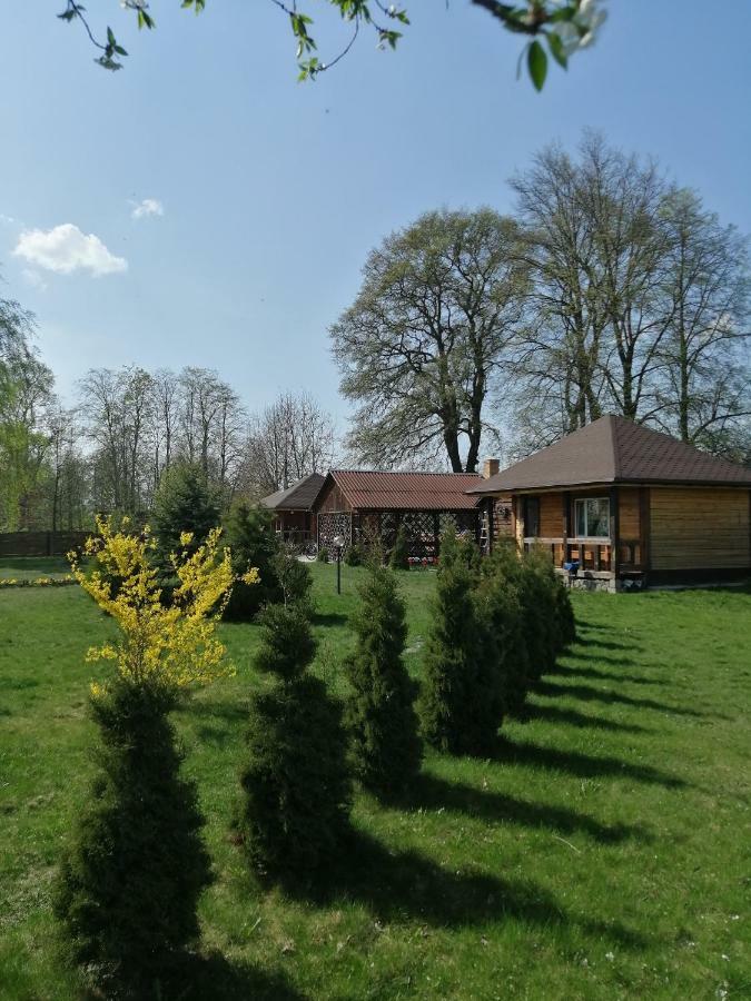 Usadba Kupalinka Hotel Ostrovo Екстериор снимка